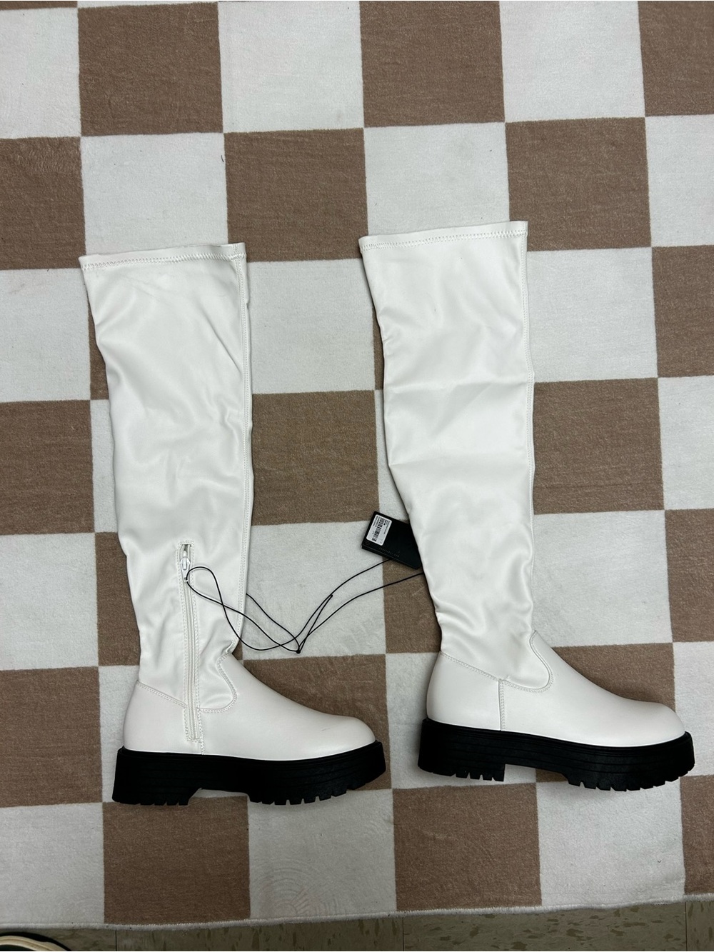 Women’s White Knee-High Platform Boots with Black Lug Sole